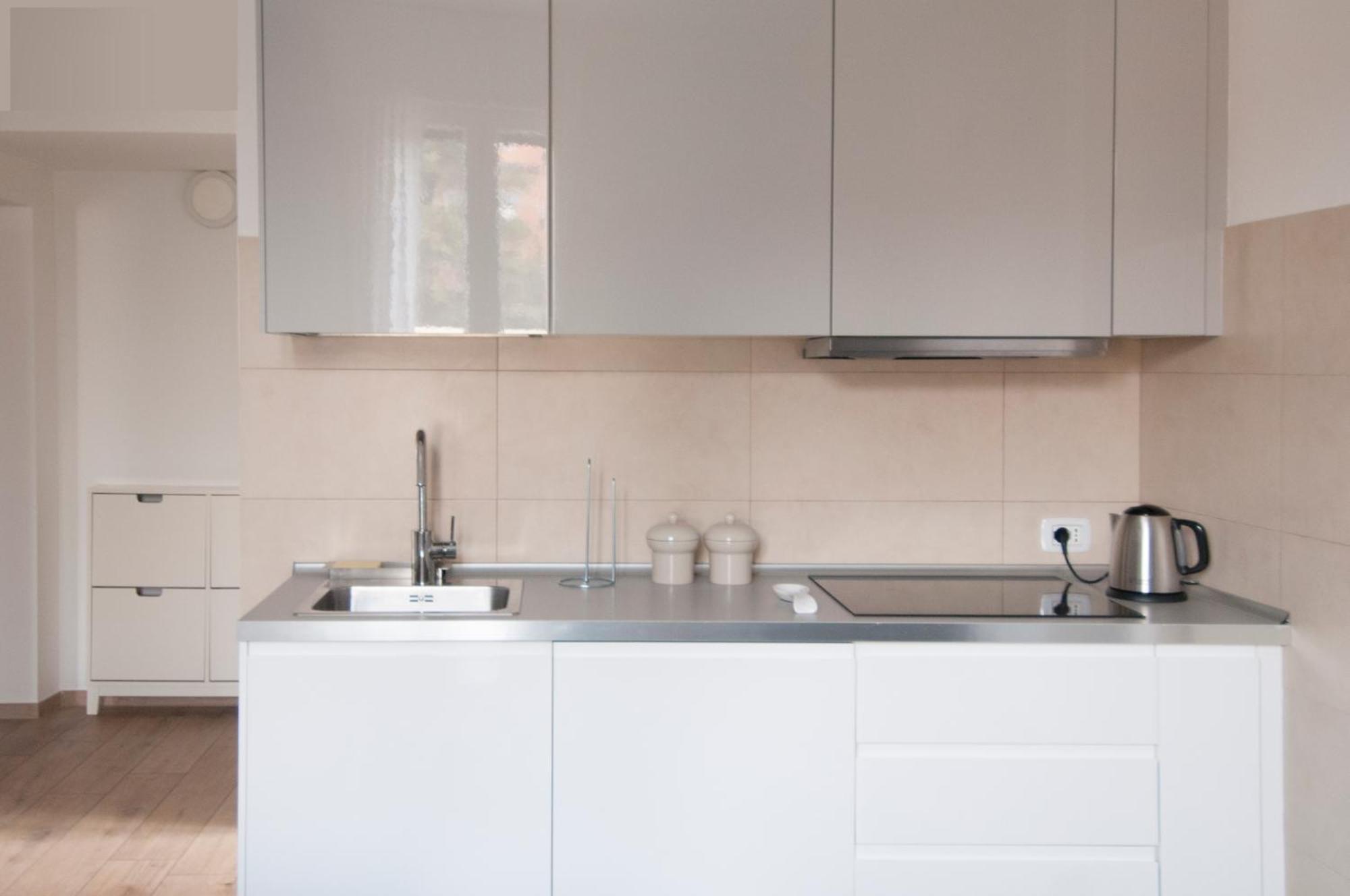 Blanco Apartment - Ambrogiohost Bologna Bagian luar foto