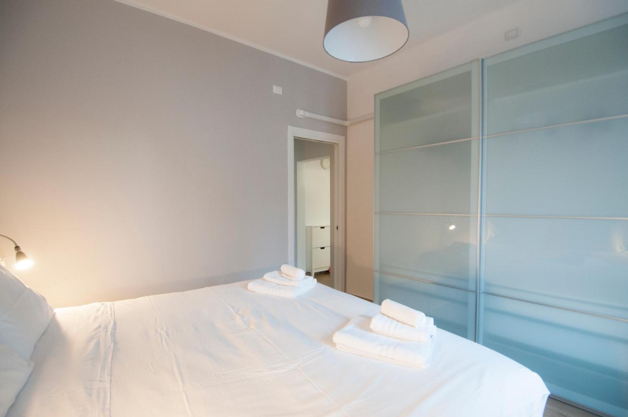 Blanco Apartment - Ambrogiohost Bologna Bagian luar foto